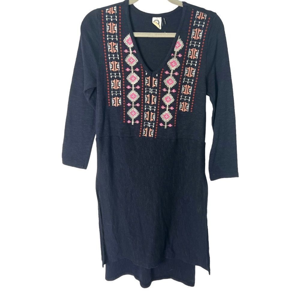 Akemi + Kin Anthropologie Savin Navy Embroidered Long Sleeve Tunic Knit Top